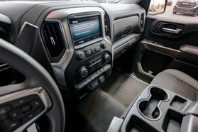2020 CHEVROLET SILVERADO 1500 CREW CAB PICKUP V8, ECOTEC3, DFM, 5.3 LITER LT PICKUP 4D 5 3/4 FT