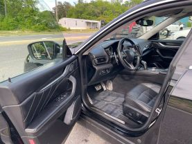 2019 Maserati Levante - Image 5