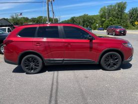 2018 Mitsubishi Outlander - Image 15