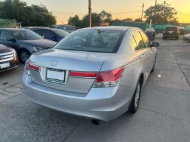 2012 HONDA ACCORD SEDAN 4-CYL, VTEC, 2.4 LITER LX-P SEDAN 4D