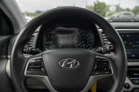 2017 HYUNDAI ELANTRA SEDAN 4-CYL, 2.0 LITER SE SEDAN 4D
