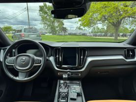 2020 VOLVO XC60 SUV 4-CYL, DRIVE-E, TURBO, 2.0 LITER T5 MOMENTUM SPORT UTILITY 4D