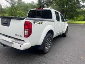 2016 NISSAN FRONTIER CREW CAB PICKUP V6, 4.0 LITER PRO-4X PICKUP 4D 5 FT