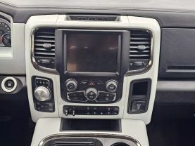 2016 RAM 1500 CREW CAB