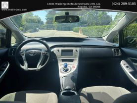 2014 TOYOTA PRIUS HATCHBACK