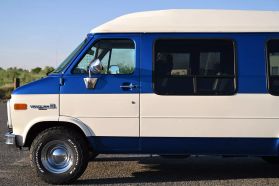 1994 GMC VANDURA 2500 VAN V8, 5.7 LITER VAN