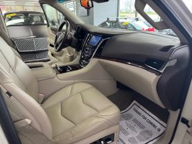 2015 CADILLAC ESCALADE SUV V8, 6.2 LITER LUXURY SPORT UTILITY 4D