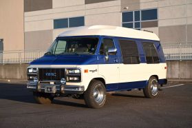 1994 GMC VANDURA 2500 VAN V8, 5.7 LITER VAN