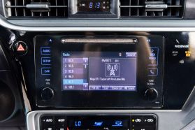 2017 TOYOTA COROLLA SEDAN 4-CYL, 1.8 LITER SE SEDAN 4D