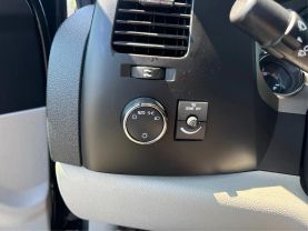 2009 CHEVROLET SILVERADO 1500 CREW CAB PICKUP V8, FLEX FUEL, 5.3 LITER XFE PICKUP 4D 5 3/4 FT