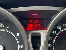2013 Ford Fiesta - Image 19