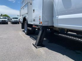 2017 FORD F550 SUPER DUTY 46FT BUCKET TRUCK ALTEC AT41M BUCKET TRUCKS V8, TURBO DIESEL, 6.7 LITER XL 169" W.B. 2D - Eddies Auto Sales