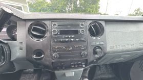 2012 Ford F-450 Super Duty Chassis - Image 32