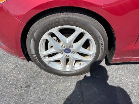 2015 FORD FUSION SEDAN 4-CYL, 2.5 LITER SE SEDAN 4D