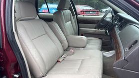 2007 Mercury Grand Marquis - Image 24