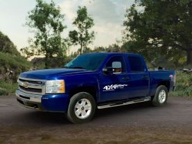 2013 CHEVROLET SILVERADO 1500 CREW CAB PICKUP BLUE AUTOMATIC - Villas Autos LLC