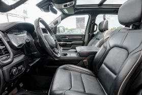 2019 RAM 1500 CREW CAB PICKUP V8, HEMI, 5.7 LITER LIMITED PICKUP 4D 5 1/2 FT