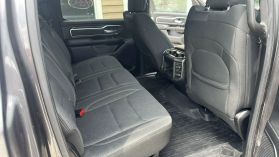 2019 RAM 1500 CREW CAB PICKUP V8, HEMI, 5.7 LITER BIG HORN PICKUP 4D 5 1/2 FT