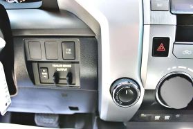 2021 TOYOTA TUNDRA CREWMAX PICKUP V8, 5.7 LITER SR5 PICKUP 4D 5 1/2 FT