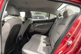 2017 HYUNDAI ELANTRA SEDAN 4-CYL, 2.0 LITER SE SEDAN 4D