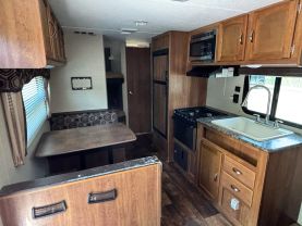 2017 KEYSTONE RV SPRINGDALE SUMMERLAND RV - 2600TB at T&T Repairables - used car dealership in Spencer, Indiana.