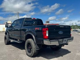 2018 FORD F350 SUPER DUTY CREW CAB PICKUP V8, TURBO DIESEL, 6.7L LARIAT PICKUP 4D 6 3/4 FT