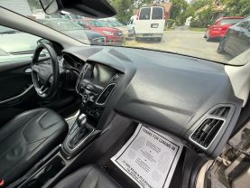 2015 FORD FOCUS