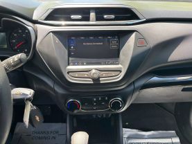 2021 CHEVROLET TRAILBLAZER SUV 3-CYL, ECOTEC, TURBO, 1.2 LITER LS SPORT UTILITY 4D at T&T Repairables - used car dealership in Spencer, Indiana.