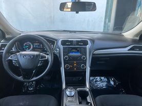 2017 FORD FUSION SEDAN 4-CYL, 2.5 LITER SE SEDAN 4D