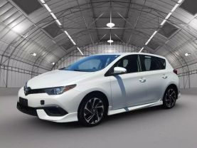 2017 TOYOTA COROLLA IM HATCHBACK