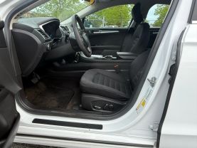 2014 FORD FUSION SEDAN 4-CYL, 2.5 LITER SE SEDAN 4D