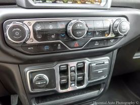 -2023 Jeep Wrangler 4xe - Image 16
