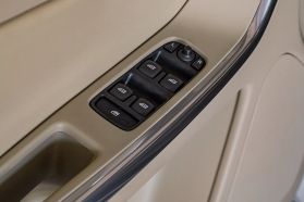 2015 VOLVO XC60 SUV 6-CYL, TURBO, 3.0 LITER T6 SPORT UTILITY 4D (2015.5)