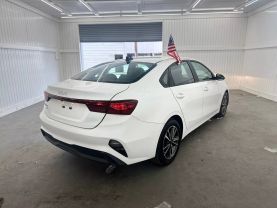 2022 KIA FORTE