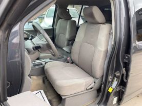 2010 NISSAN FRONTIER PICKUP V6 4.0L GASOLINE CREW CAB LE 4WD 4.0L V6 at Motors On Wheels - used car dealership in Houston, Texas.