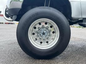 2004 FORD F250 SUPER DUTY CREW CAB PICKUP V8, TURBO DSL 6.0L XL PICKUP 4D 6 3/4 FT