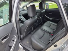 2010 Toyota Prius - Image 12