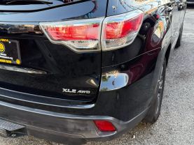 2016 TOYOTA HIGHLANDER SUV V6, 3.5 LITER XLE SPORT UTILITY 4D