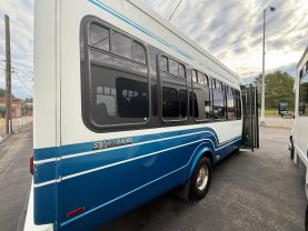 2000 FORD COMMERCIAL E450