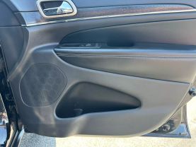 Used 2015 JEEP GRAND CHEROKEE SUV V6, FLEX FUEL, 3.6 LITER LIMITED SPORT UTILITY 4D - LA Auto Star located in Virginia Beach, VA