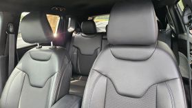 2024 Jeep Compass - Image 12