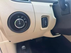 2017 FORD TAURUS SEDAN V6, 3.5 LITER SE SEDAN 4D