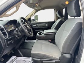 2019 RAM 5500 REGULAR CAB & CHASSIS CAB CHASSIS 6-CYL, TURBO DIESEL, 6.7 LITER SLT CAB & CHASSIS 2D