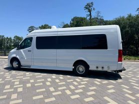 2019 MERCEDES-BENZ SPRINTER 3500 XD CREW CARGO V6, TURBO DIESEL, 3.0 LITER HIGH ROOF W/170" WB VAN 3D