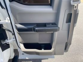 2019 FORD F350 SUPER DUTY SUPER CAB 8FT KNAPHEIDE SERVICE BED TRUCK 1,300 LB LIFTGATE SERVICE/UTILITY TRUCKS V8, 6.2 LITER XL PICKUP 4D - Eddies Auto Sales