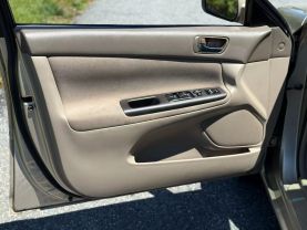 2005 TOYOTA CAMRY SEDAN V6, 3.0 LITER LE SEDAN 4D