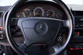 1998 MERCEDES-BENZ S-CLASS SEDAN V8, 4.2 LITER S 420 SEDAN 4D