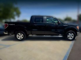 2010 FORD F150 SUPERCREW CAB PICKUP V8, FLEX FUEL, 5.4 LITER XLT PICKUP 4D 5 1/2 FT