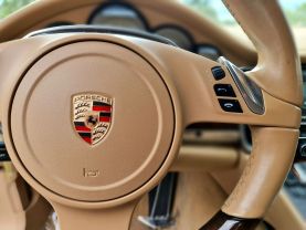 2012 Porsche Panamera - Image 16