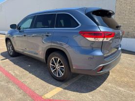 2019 TOYOTA HIGHLANDER SUV V6, 3.5 LITER SE SPORT UTILITY 4D